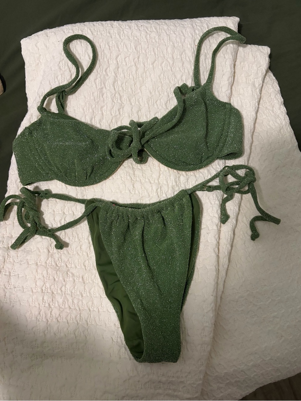 Pacu Green sparkly high leg, underwire bikini, size small